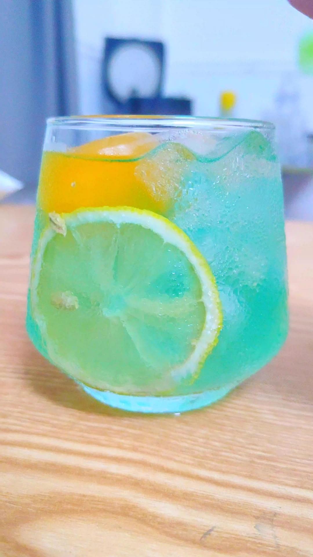 2款高颜值饮料，在家就能做|劣狐狐烘焙