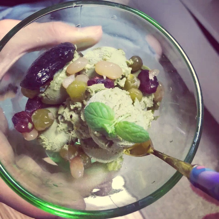 浓醇抹茶冰淇淋