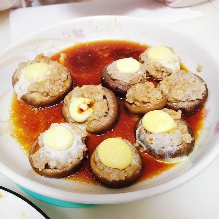 香菇肉末蒸鹌鹑蛋