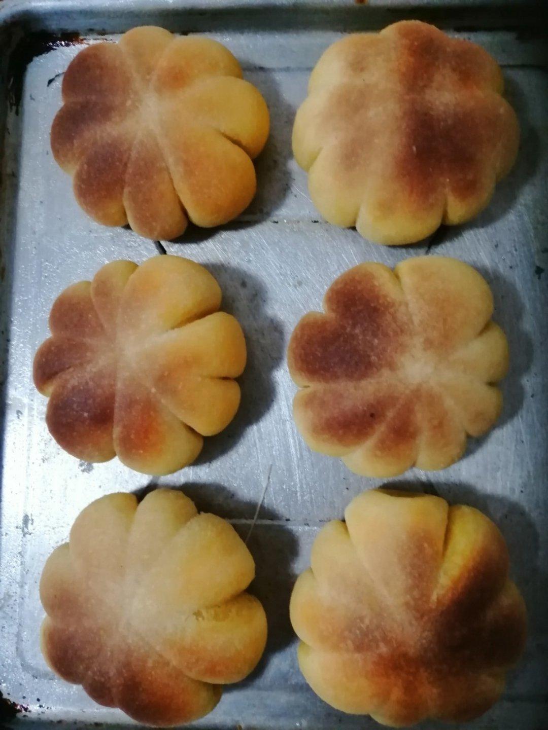 毛毛虫面包