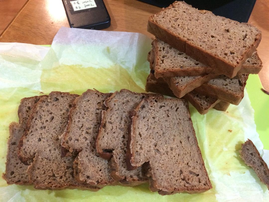 100%全谷物香蕉快手面包丨健康·烘焙