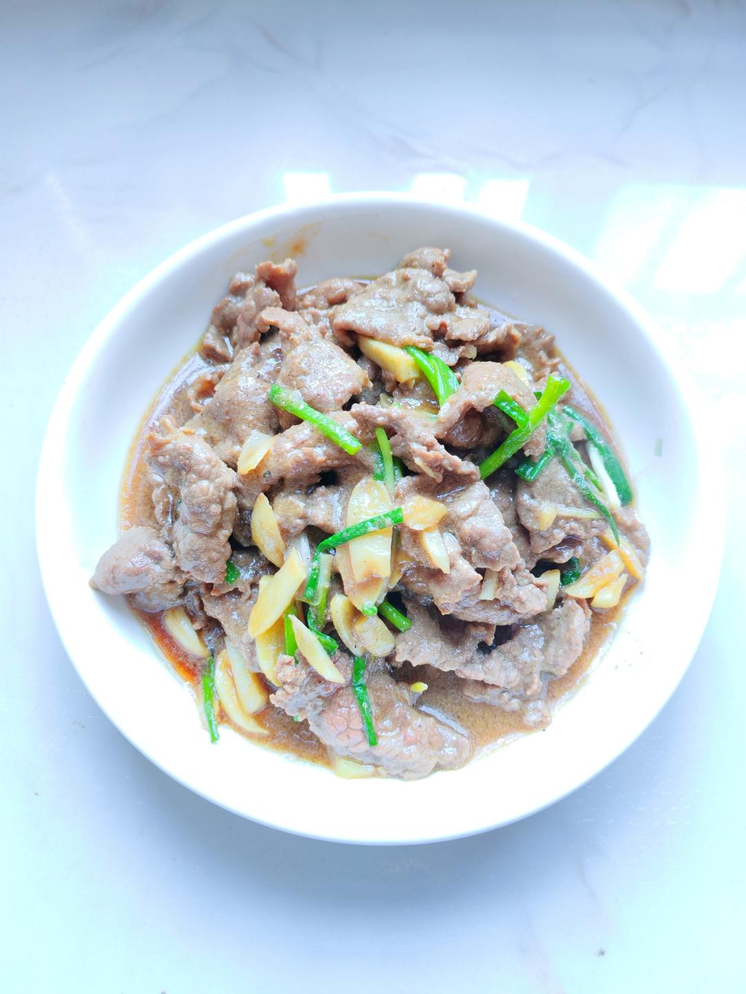 学会了这道菜再也不用去饭店了～家常小炒牛肉（吊龙）