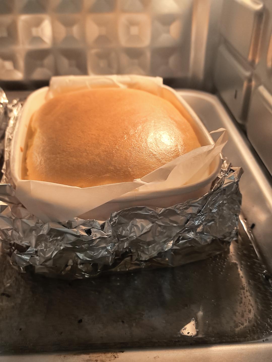 堪比柯基屁股
爆浆芝士🧀古早蛋糕