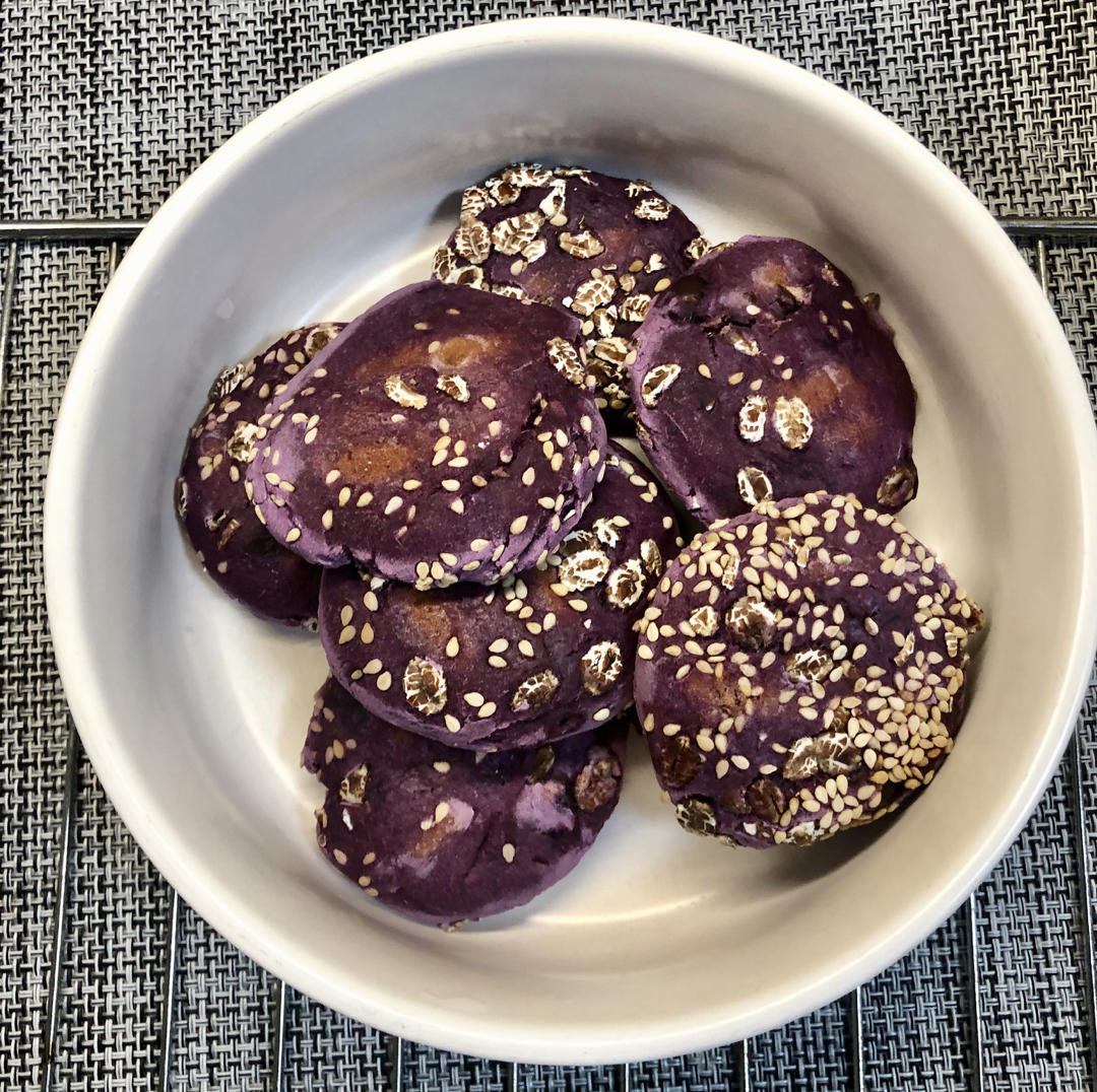 紫薯芝香糯米饼