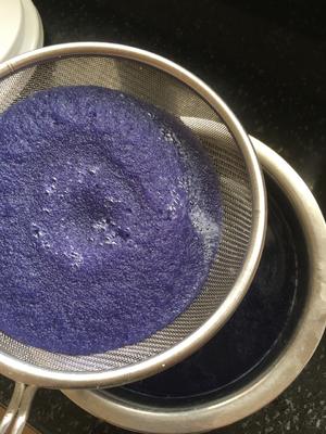 两片[紫甘蓝榨汁]，教你调出六种不同色！的做法 步骤4