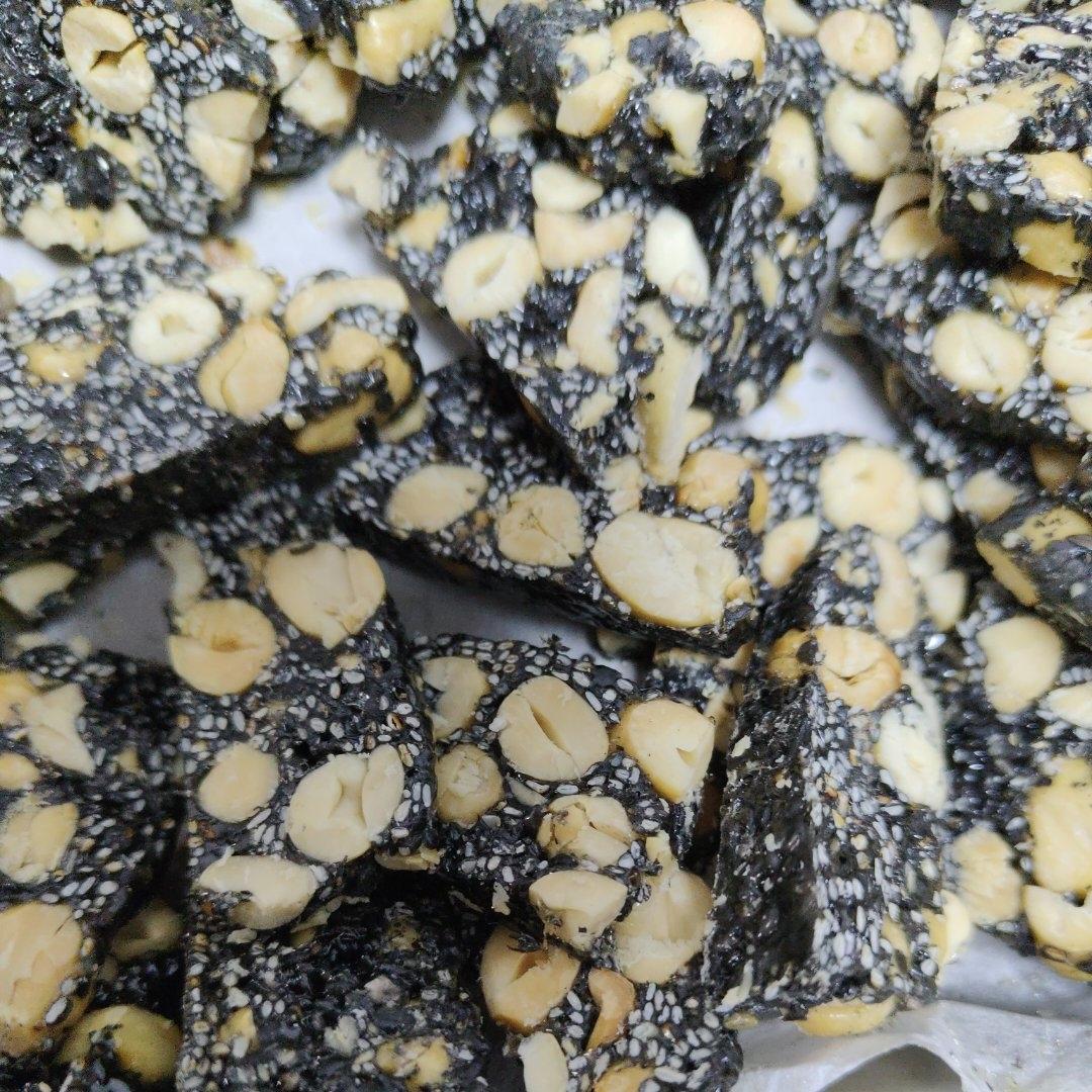 黑芝麻花生糖