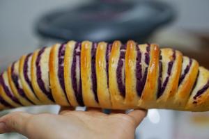 紫薯系-毛毛虫🐛面包的做法 步骤16