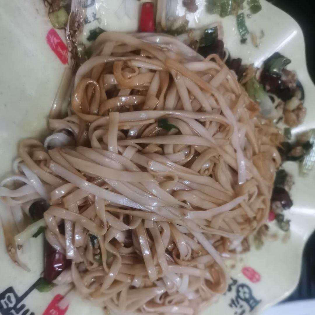 10分钟搞定的一碗葱油拌面