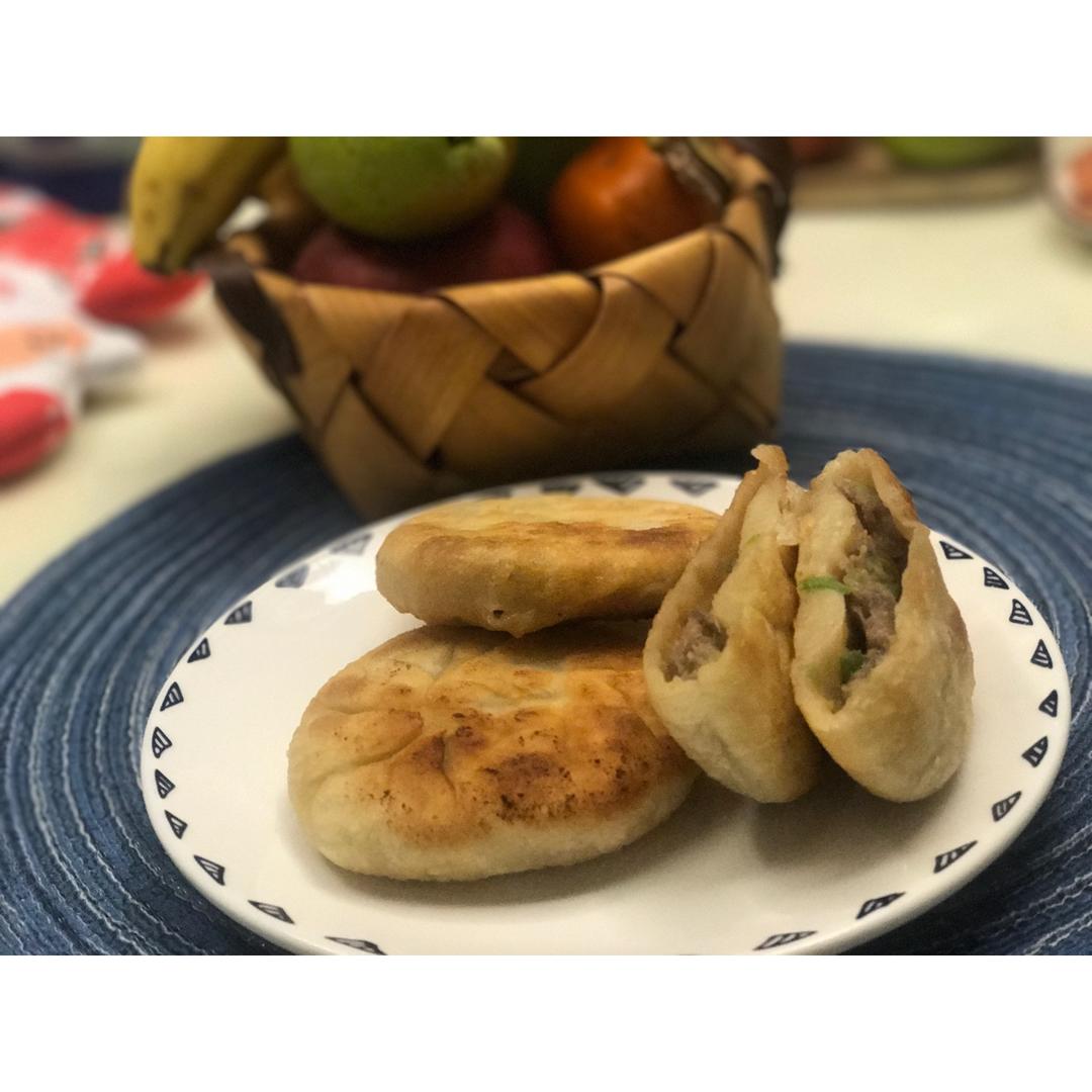 猪肉芹菜馅饼