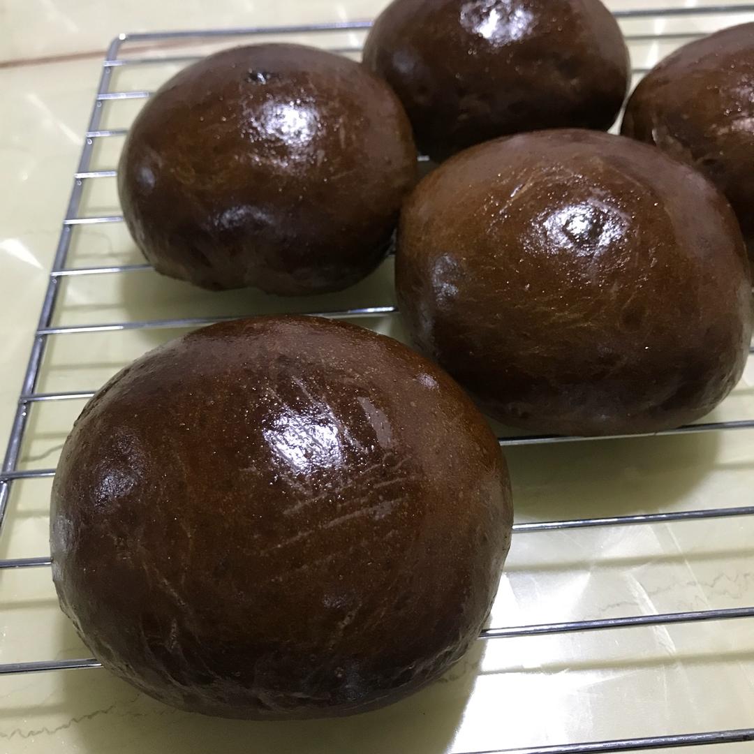 黑眼豆豆面包