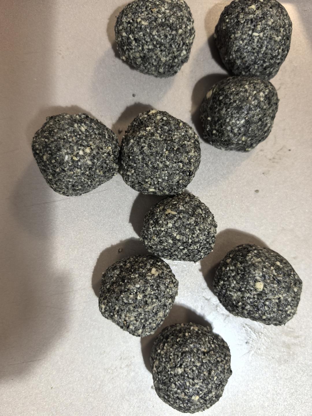清明必吃的艾草青团