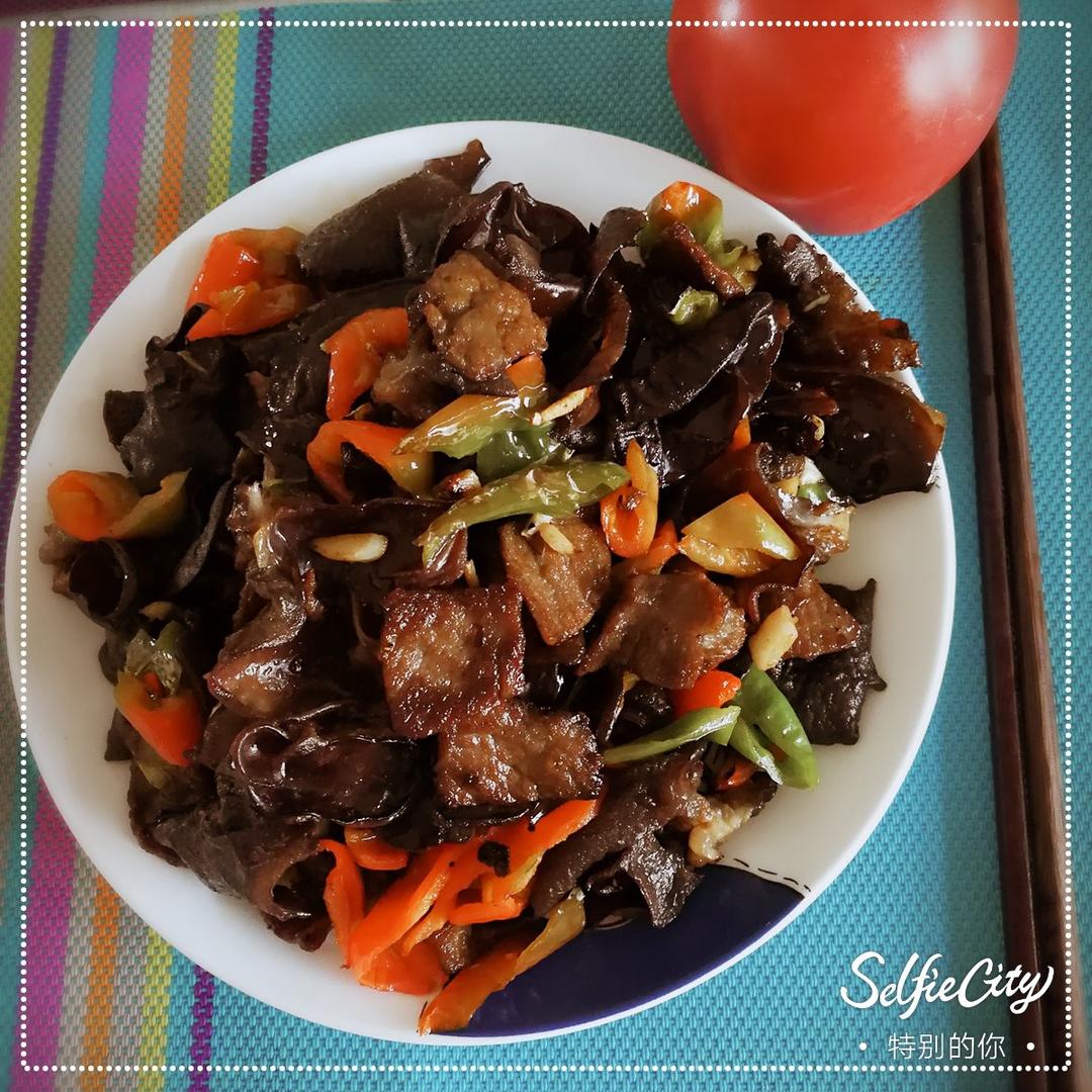 椒香木耳炒牛肉