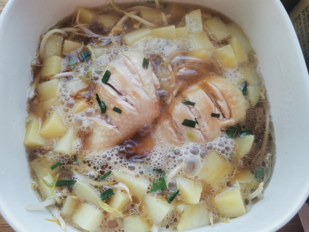 电煮锅炖鸡腿