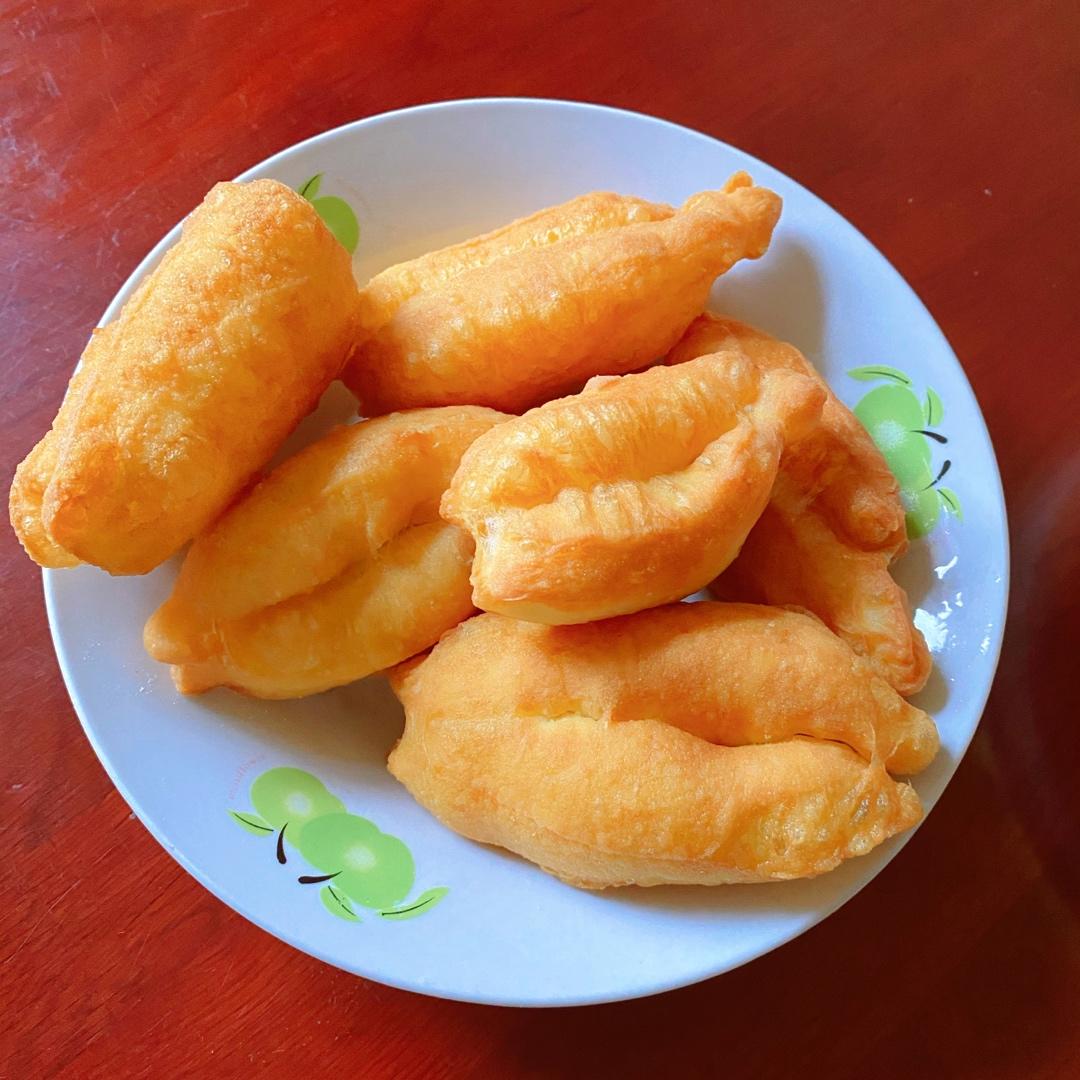 yyll1cyk做的香喷喷家庭版香酥小油条