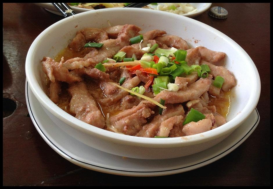 虾酱猪颈肉蒸豆腐的做法