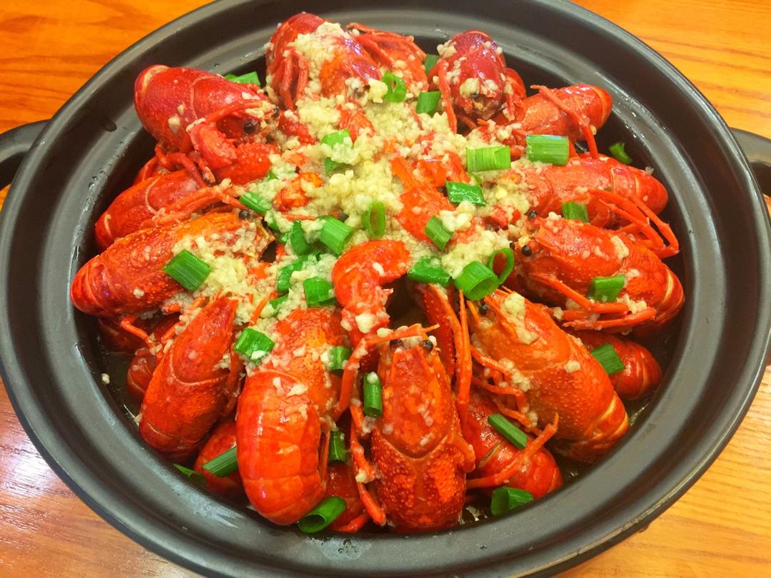 蒜泥龙虾