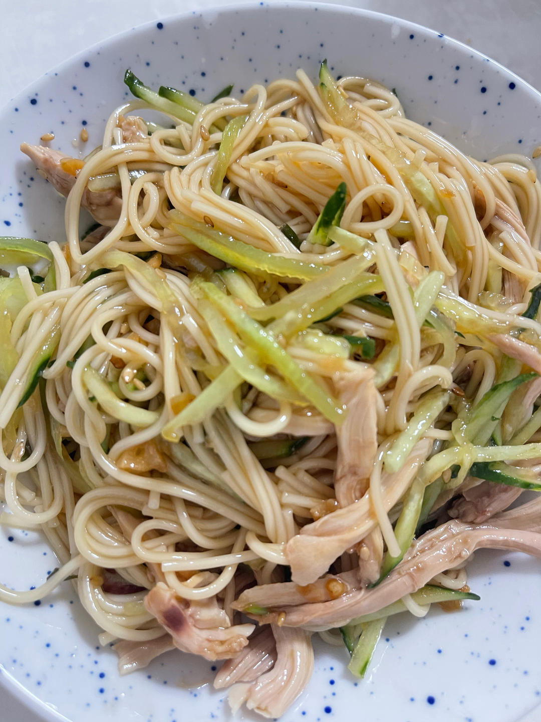 🥒鸡丝凉面