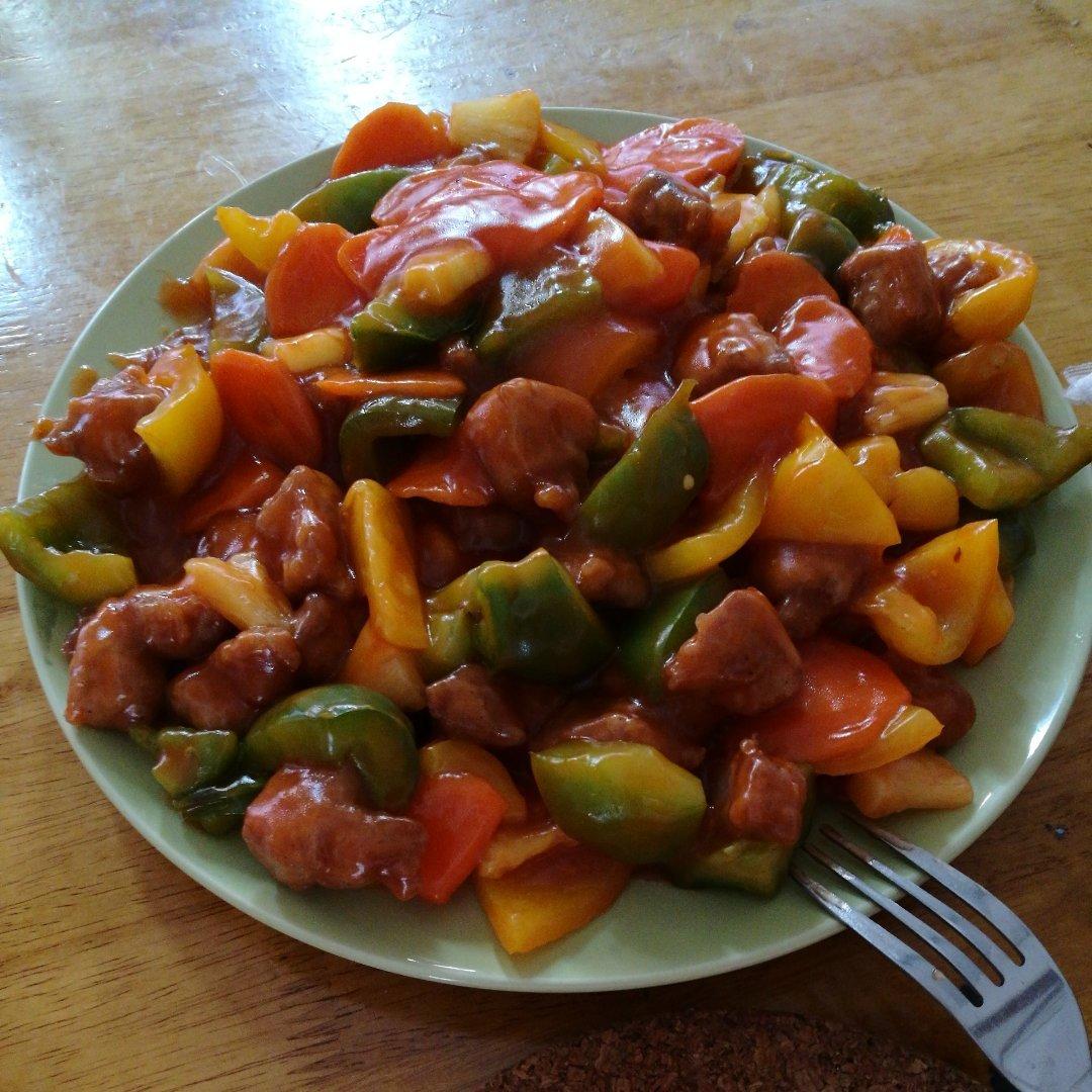 迷迭香：菠萝咕咾肉