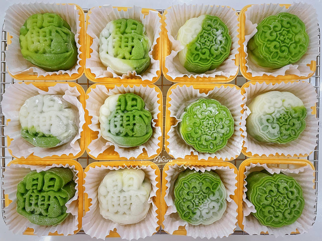 《Tinrry+》斑斓流心冰皮月饼（椰子和榴莲口味）