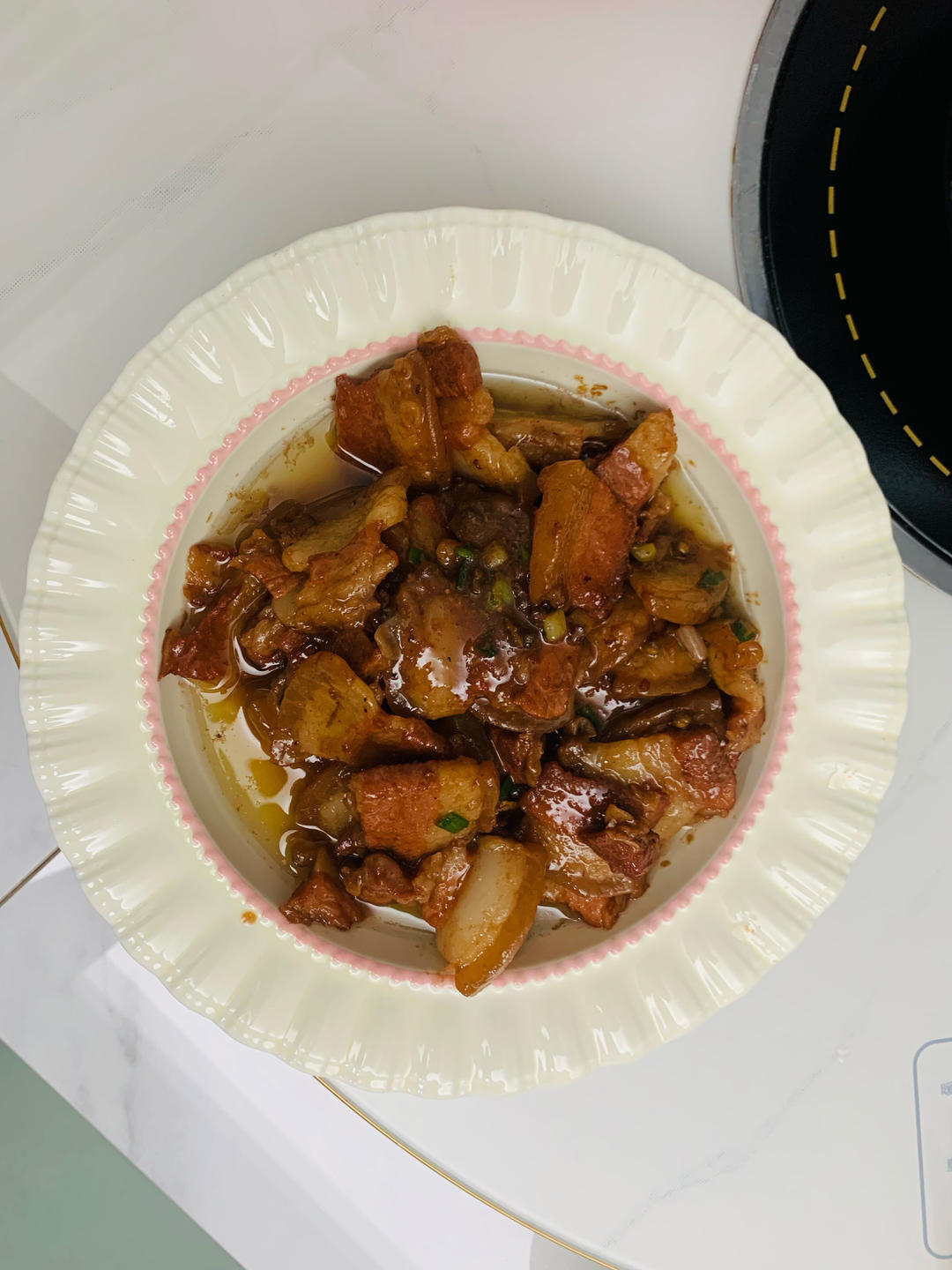 腐乳汁红烧肉-好吃不腻入口即化