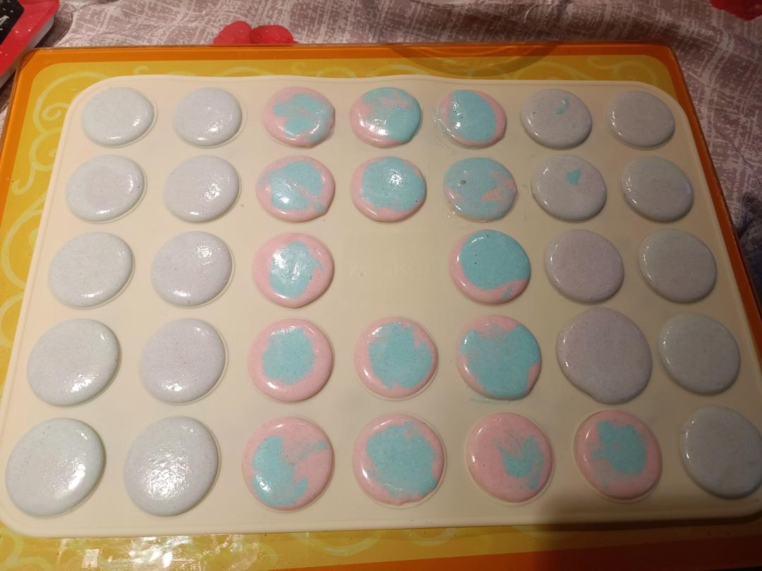 马卡龙(杏仁蛋白糖饼)