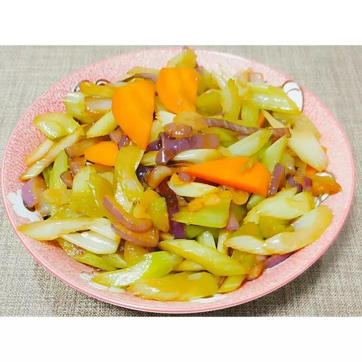 素炒西芹