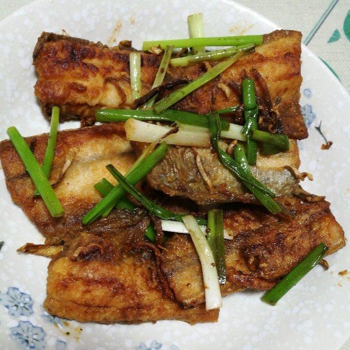 【香煎带鱼】附送超多煎鱼技巧~