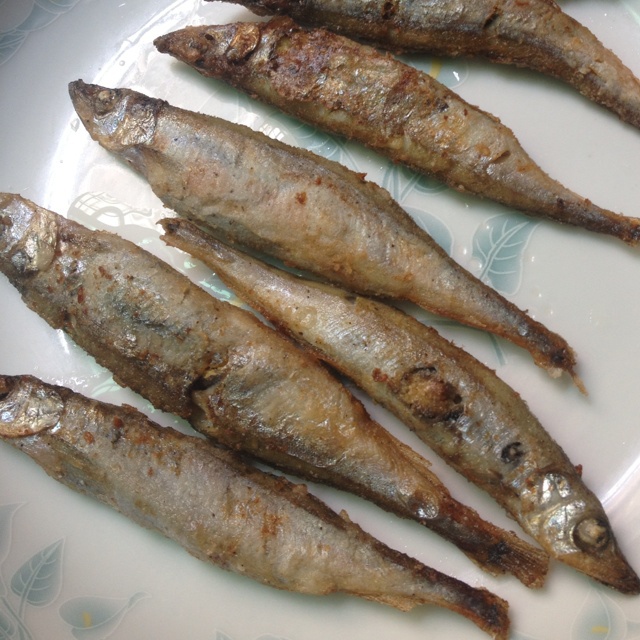 香煎椒盐多春鱼