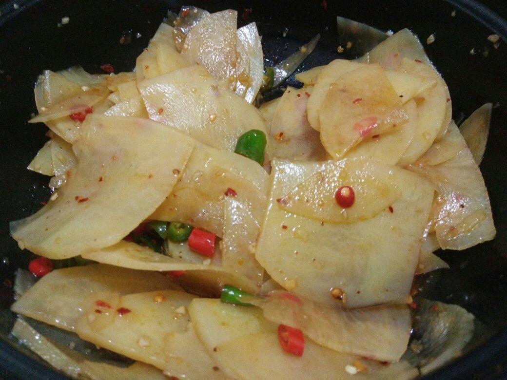 酸辣爽口的凉拌土豆片
