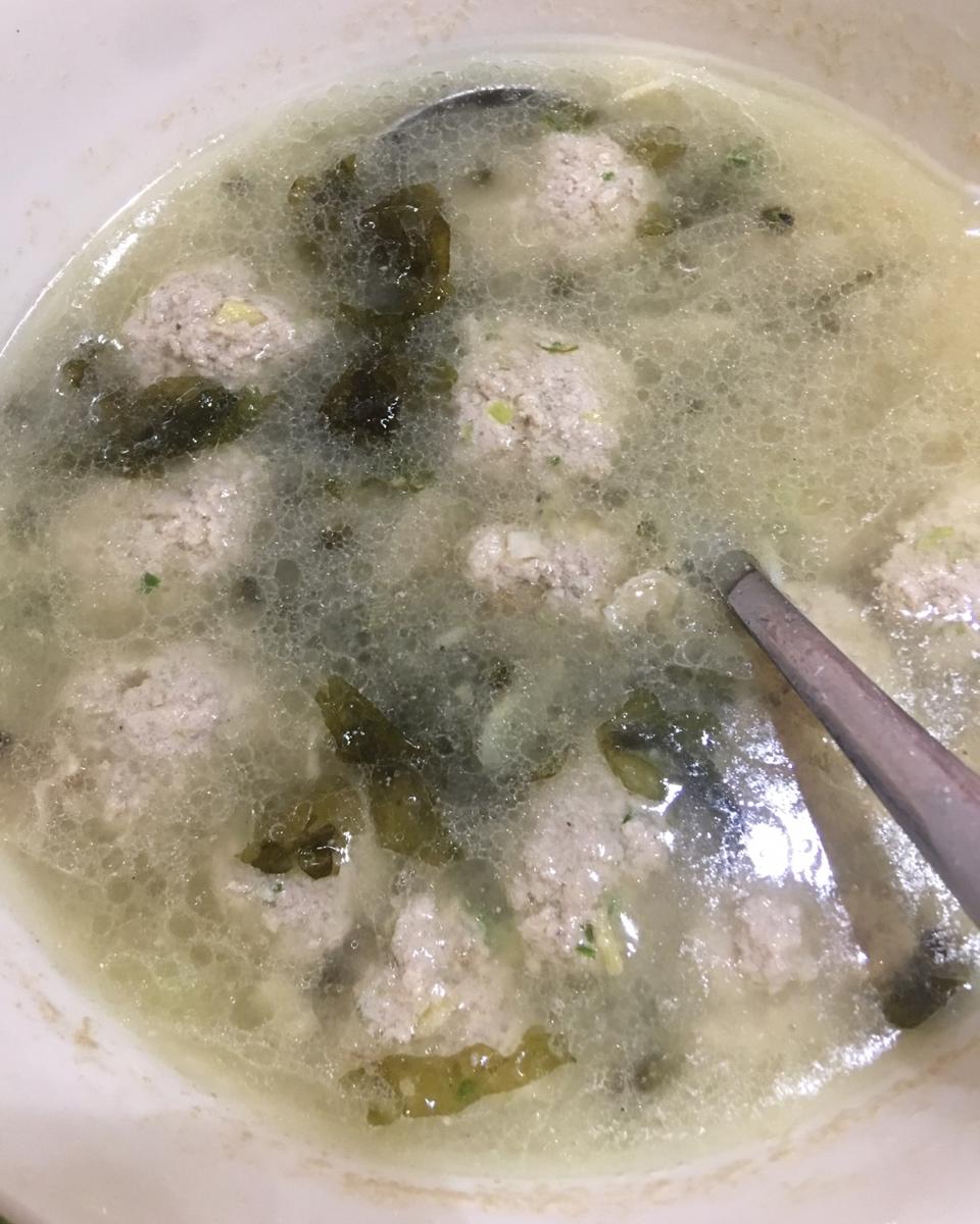 水汆肉丸子
