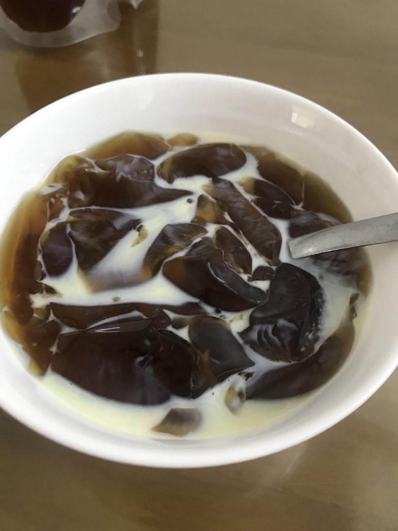海底椰菊花雪梨膏(清热解毒)