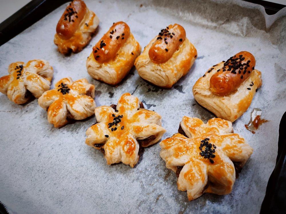 手抓饼做的樱花豆沙酥