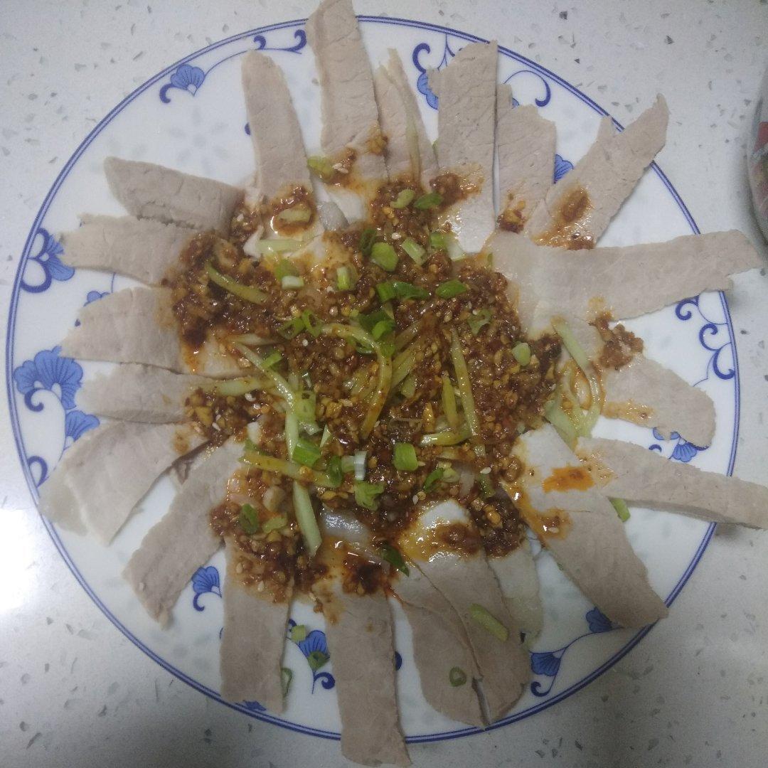 蒜泥白肉