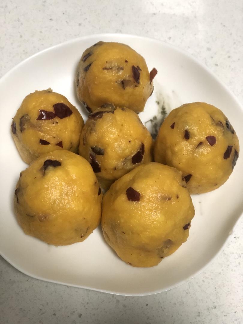 红枣玉米面窝窝头