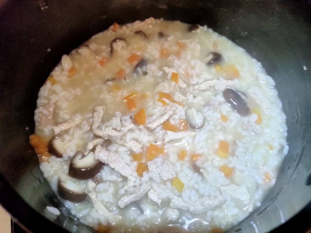 香菇瘦肉粥（宝宝辅食）