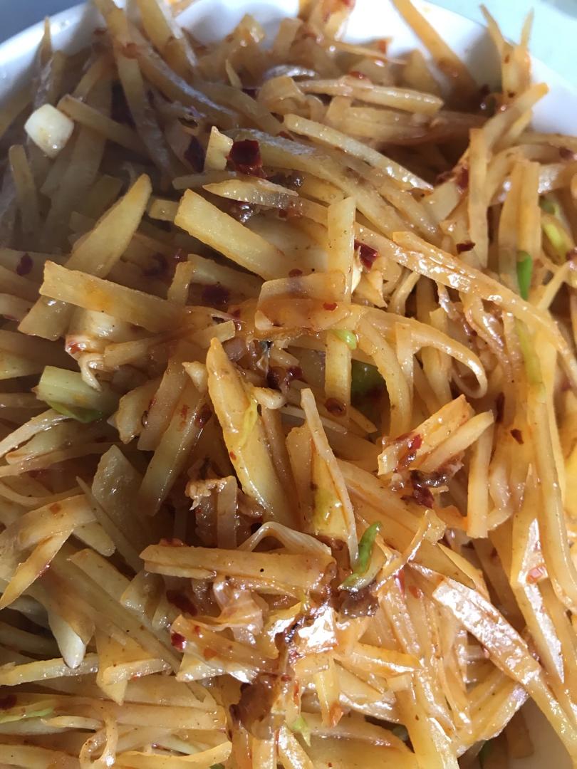 老干妈青椒土豆丝