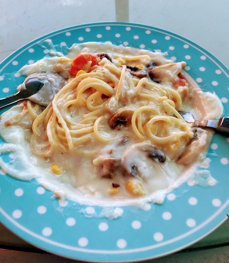 超惊艳奶油蘑菇汤(牛奶版本)