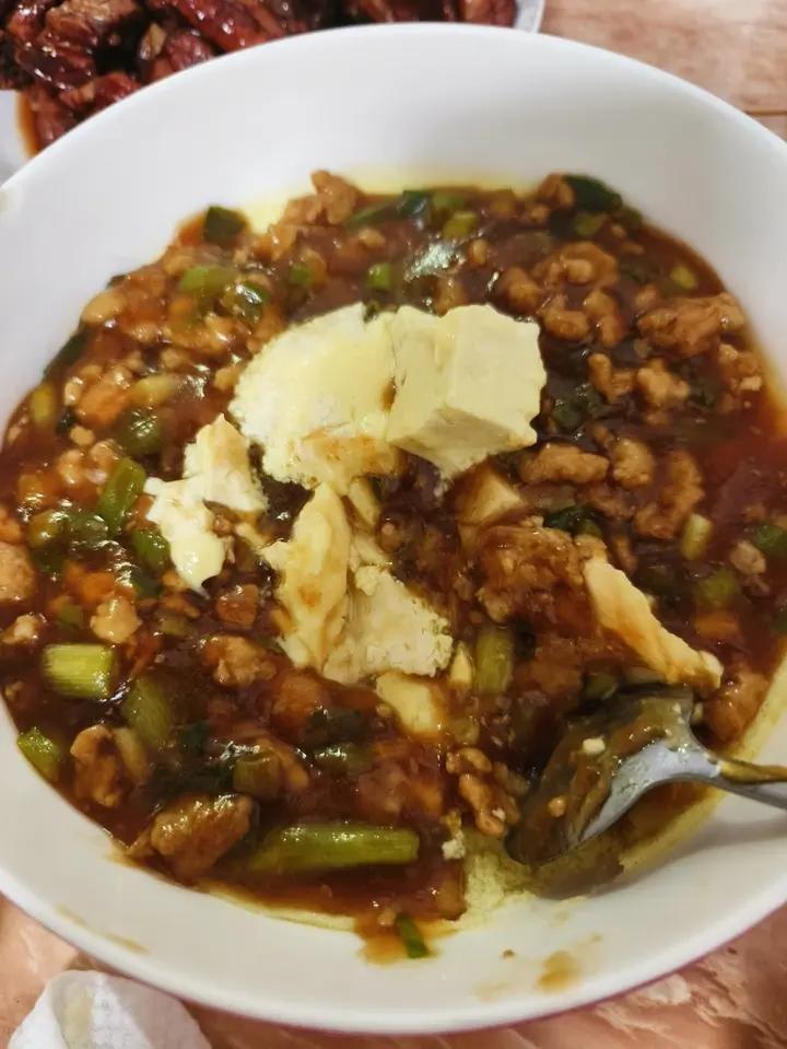 鸡蛋抱豆腐
