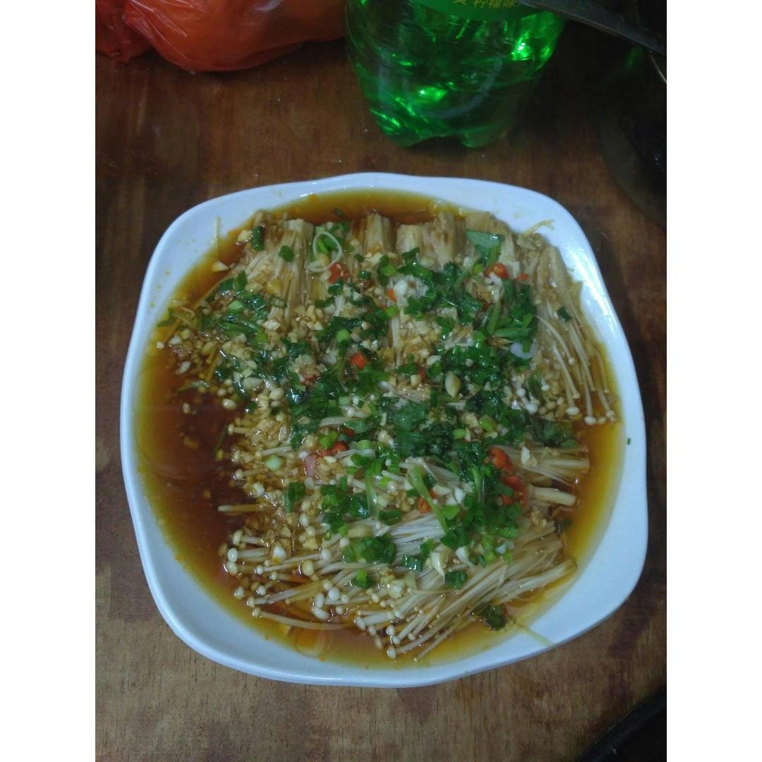 蒜蓉蒸金针菇