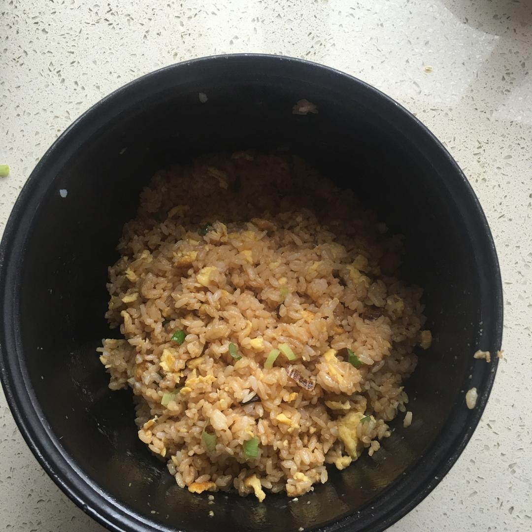 酱油炒饭(超级简单)