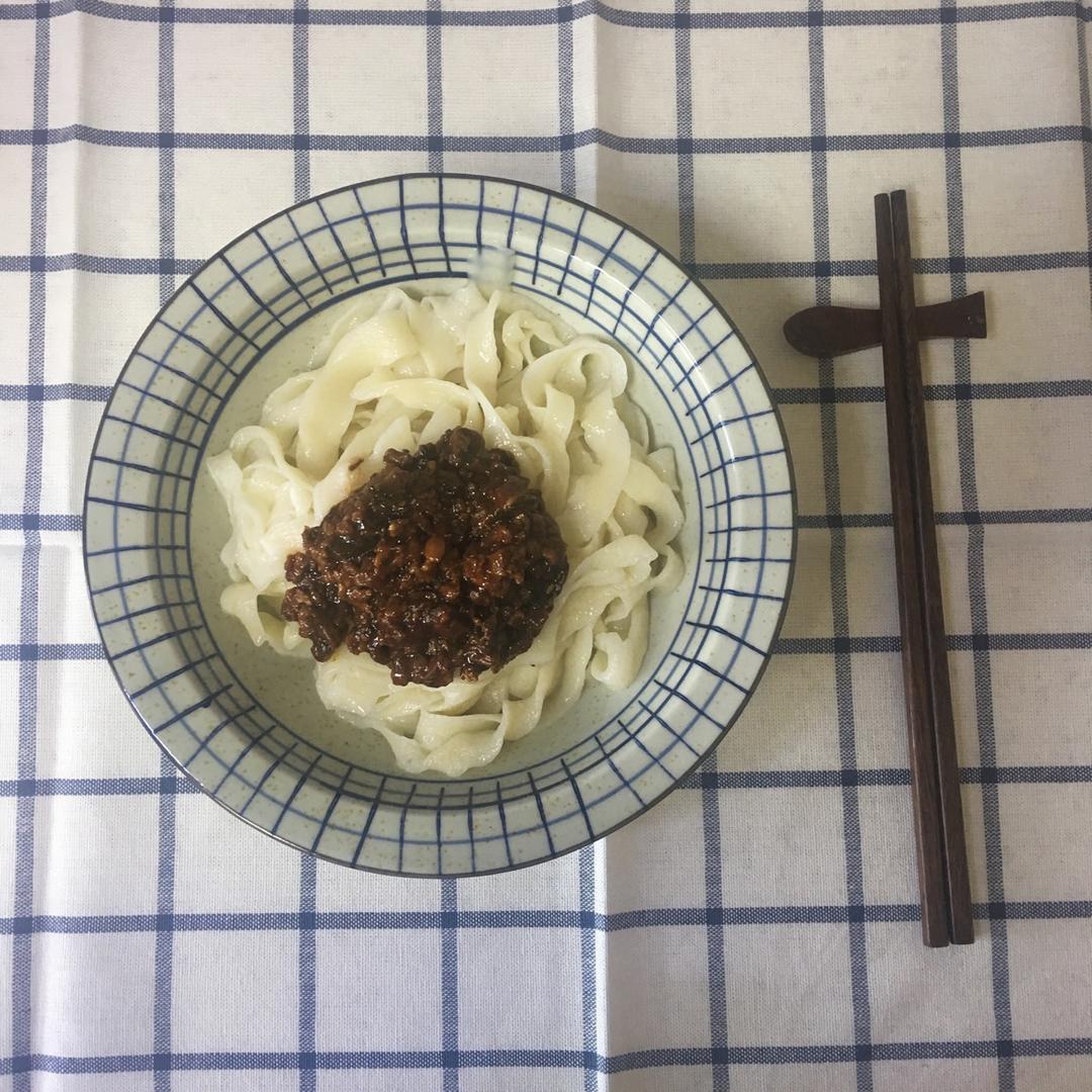 快手纯手工擀面条