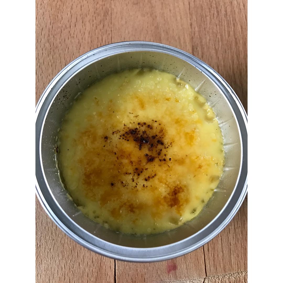 CRÈME BRÛLÉE 法式烤布蕾（焦糖布丁）