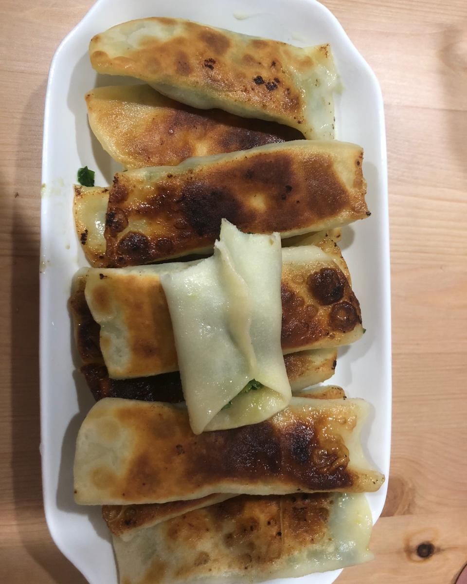 手机用户1608_qo9i做的三鲜锅贴