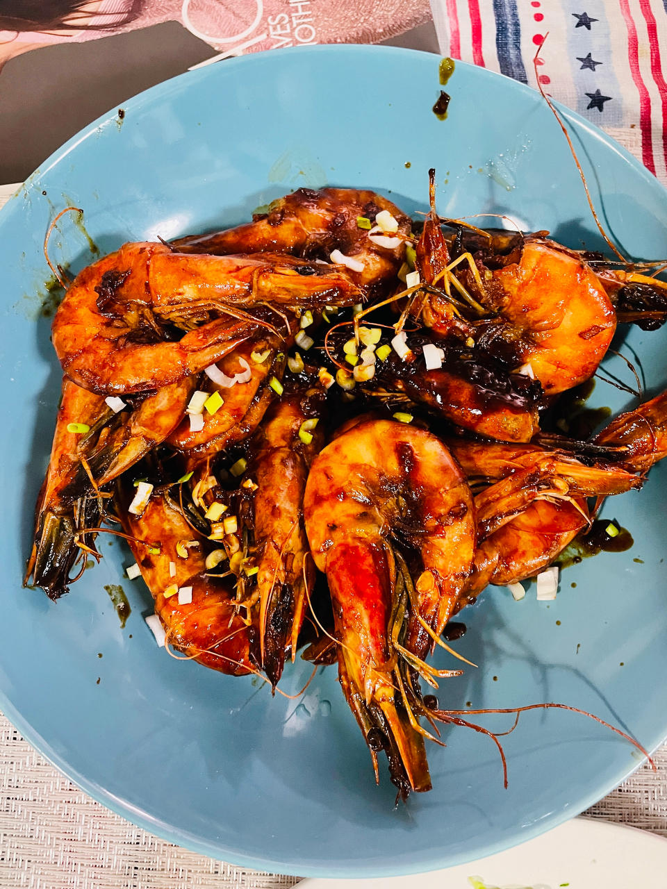 10分钟快手❗️油焖大虾好吃到舔盘，巨简单