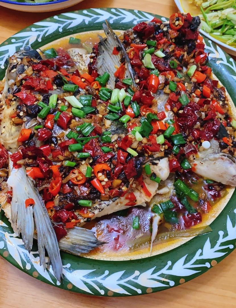 剁椒鱼头的做法
