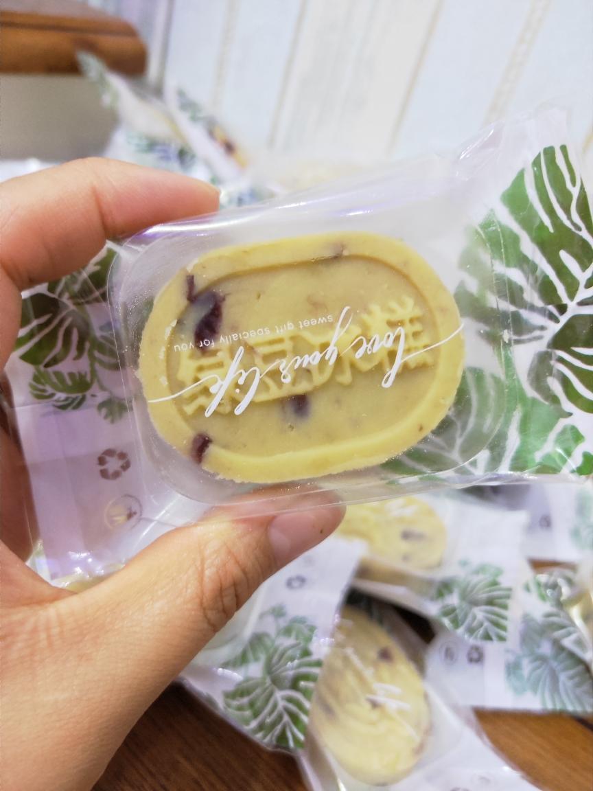 只用油和糖做的绿豆糕最好吃