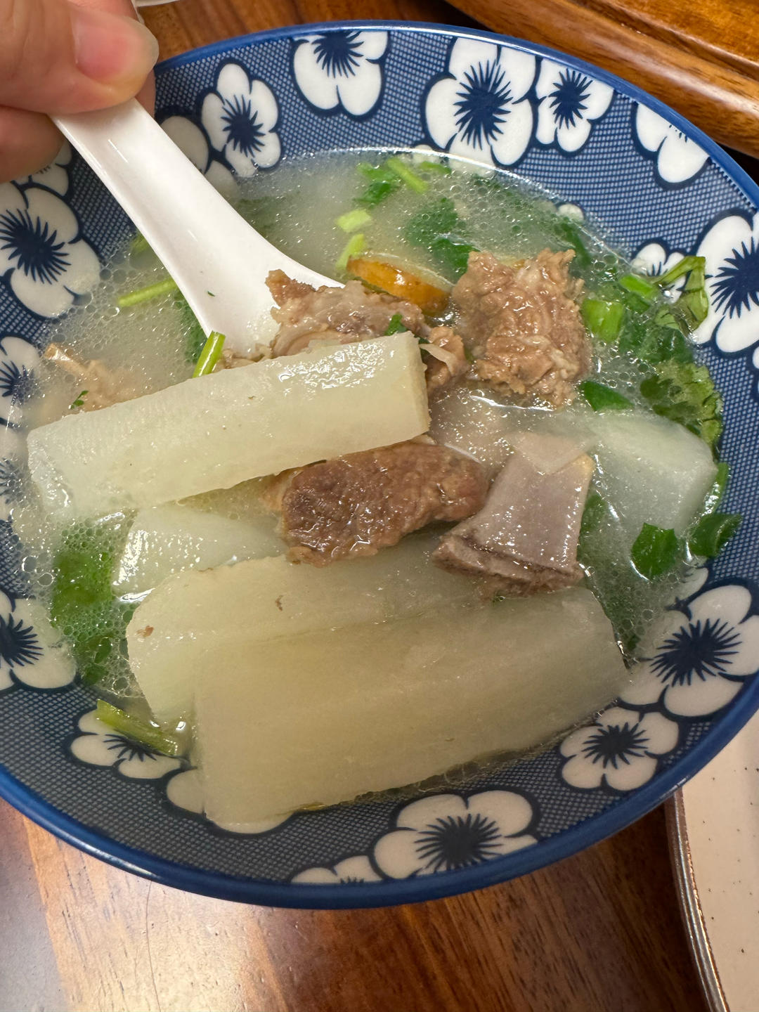 羊肉汤(炖萝卜)