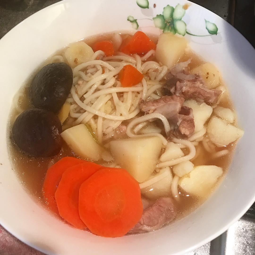 排骨汤面