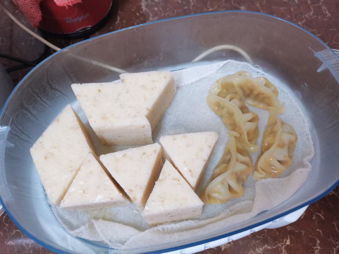 大兰的早餐桌