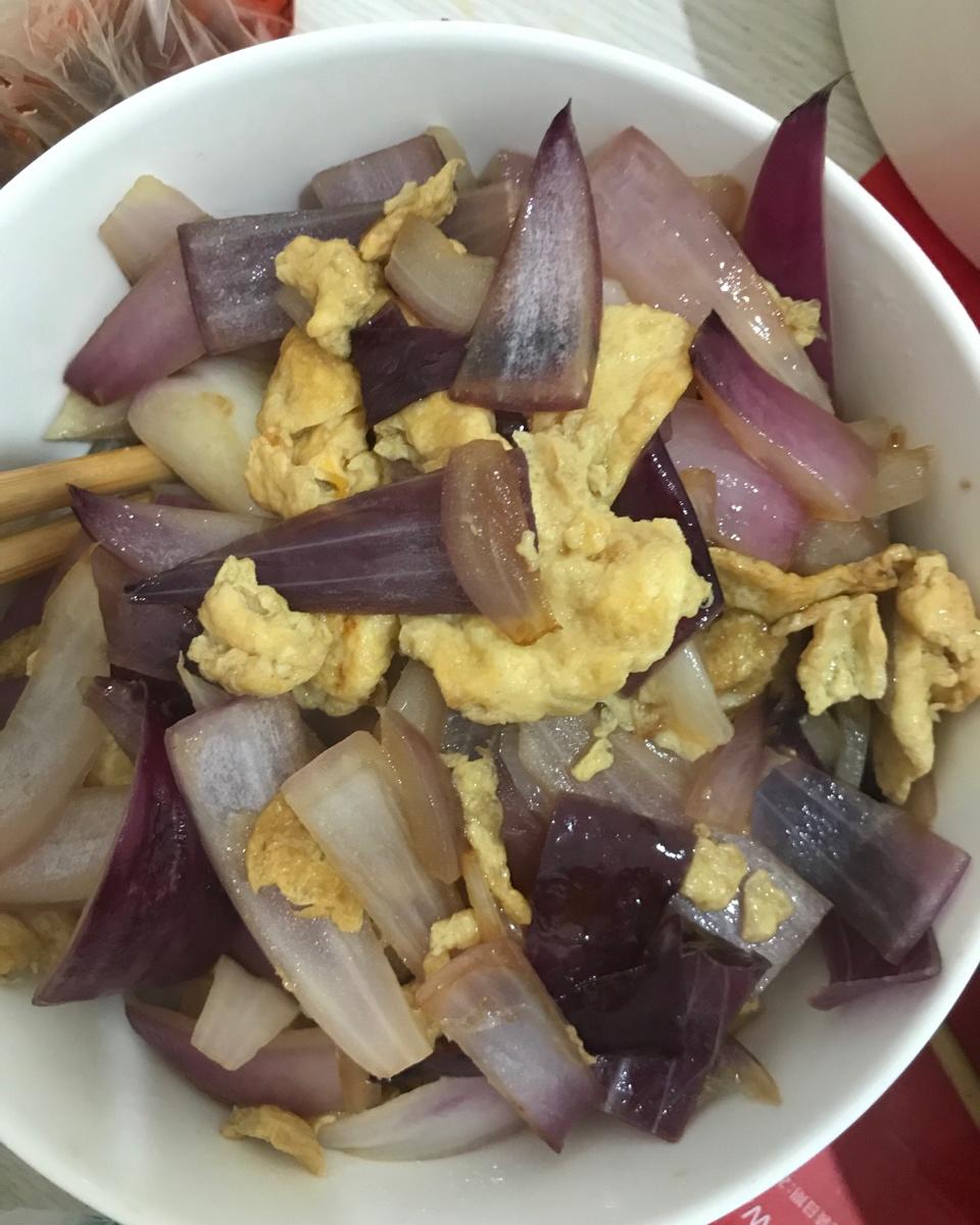 简单又好吃的洋葱炒鸡蛋